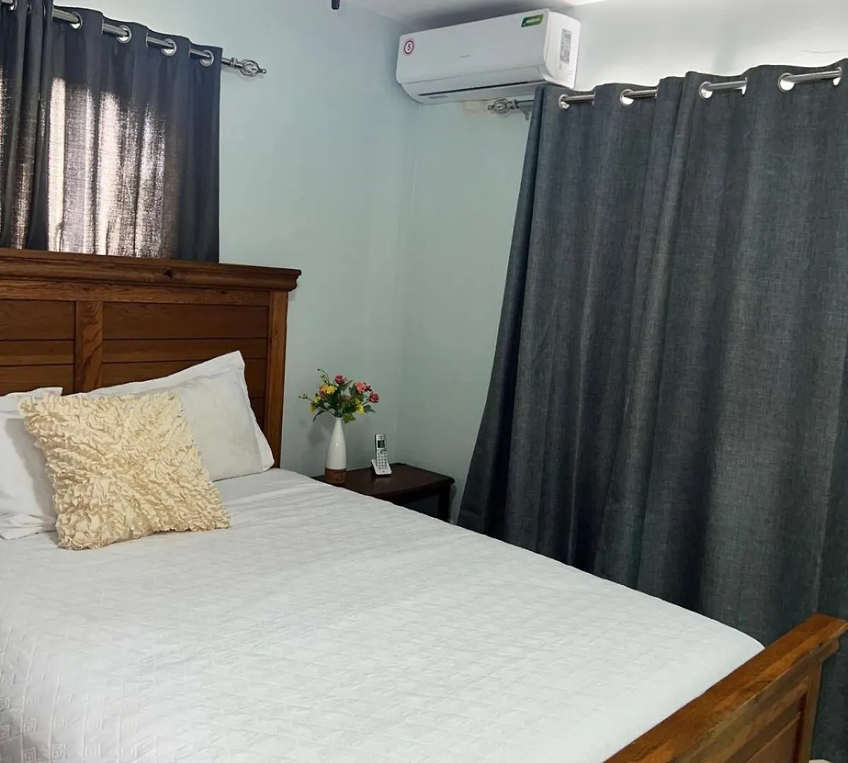 Tranquilo Apartamento De 3 Habitaciones Santo Domingo